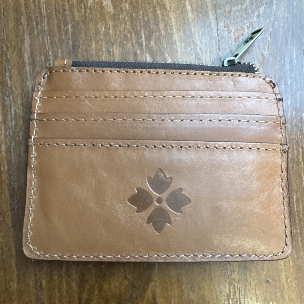 Patricia Nash Cassis Tan Leather ID Credit Card Case Wallet Zip Coin Pocket